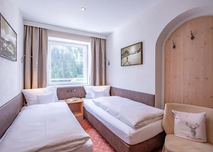 Patteriol Apart-hotel-garni 3*