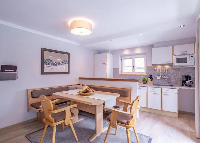 Patteriol Apart-hotel-garni 3* 장크트안톤암아를베르크