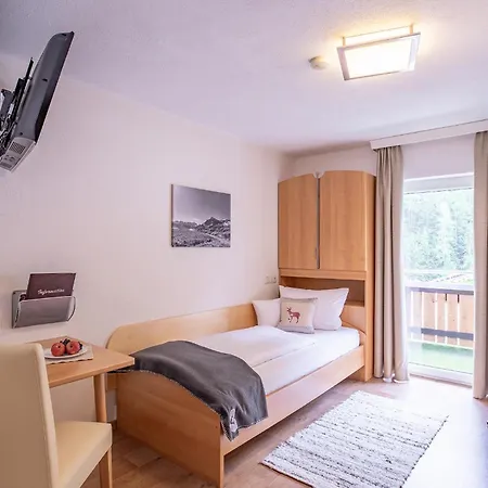 Patteriol Apart-hotel-garni Ξενοδοχείο 3*